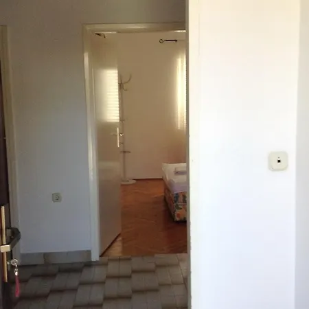 Apartamento Ferienhaus In Grizane 8 Zadar